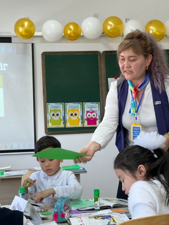 "Сustoms and traditions" тақырыбында ашық сабақ өтті
