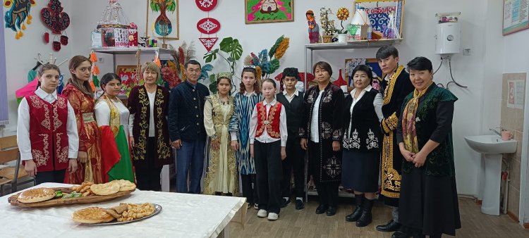 КӨРІСУ КҮНІ  -  АМАЛ МЕРЕКЕСІ